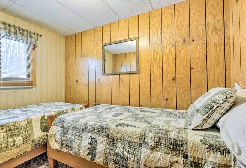 Tranquil Marenisco Cabin On Lake Gogebic!