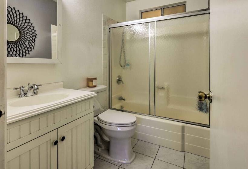 Game Room & Mtn Views: Tuolumne Hideaway!