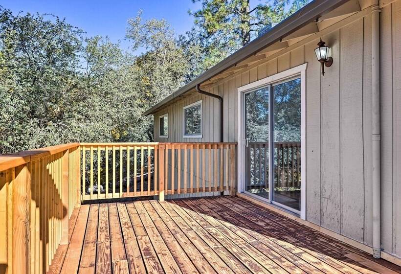Game Room & Mtn Views: Tuolumne Hideaway!