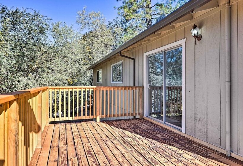 Game Room & Mtn Views: Tuolumne Hideaway!