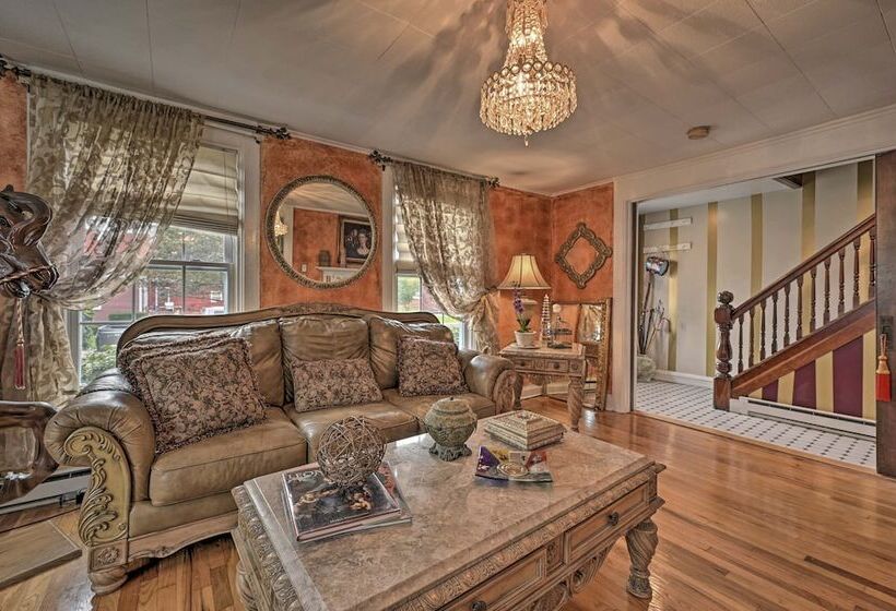 Unique & Historic Home Walk To Lake Champlain