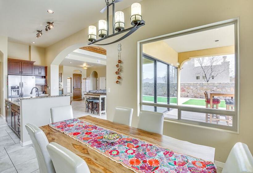 Unique Las Cruces Home W/ Patio + Gas Grill!