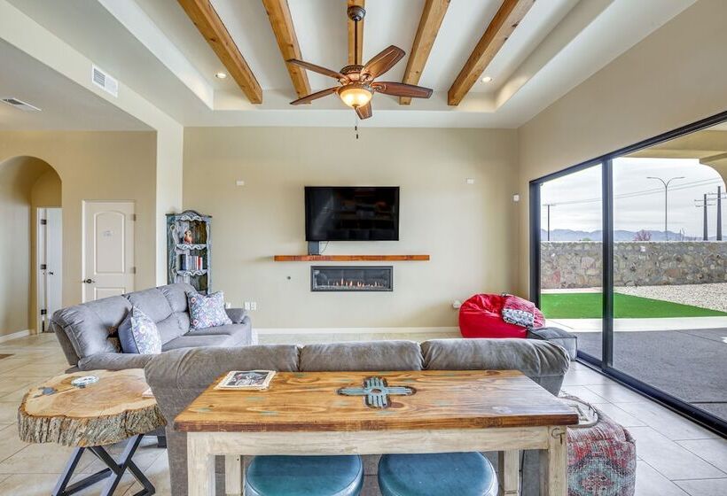 Unique Las Cruces Home W/ Patio + Gas Grill!