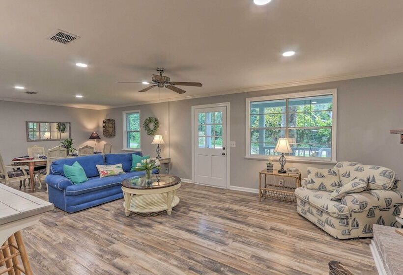 1 Mi To Old Town Bluffton: Home W/ Screened Porch