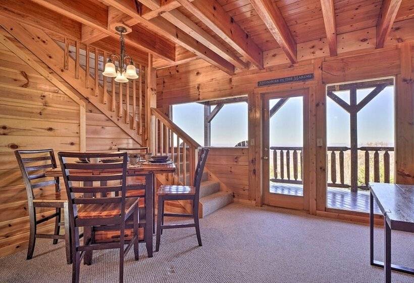 Upscale Sevierville Retreat W/ Deck & Hot Tub!