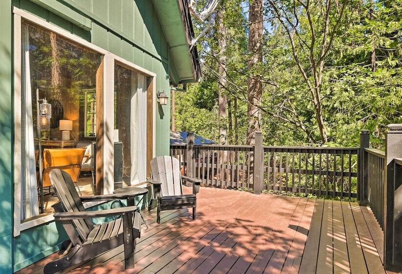 Near Trails: Cabin W/ 2 Level Deck In Twain Harte