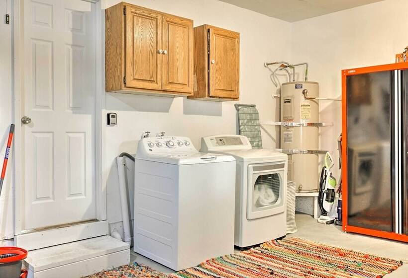 Near Trails: Cabin W/ 2 Level Deck In Twain Harte