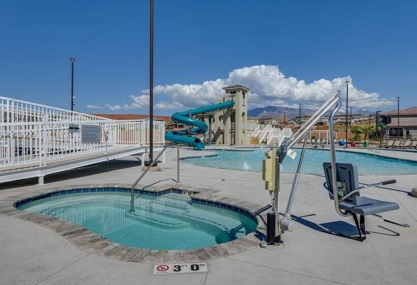 Patio, Game Room & Pool Access: Washington Gem