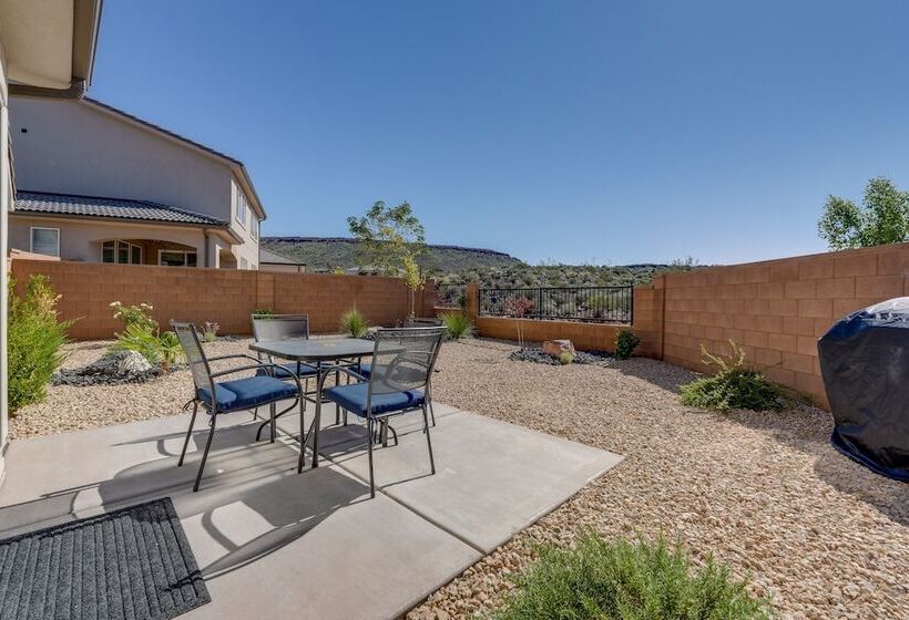 Patio, Game Room & Pool Access: Washington Gem