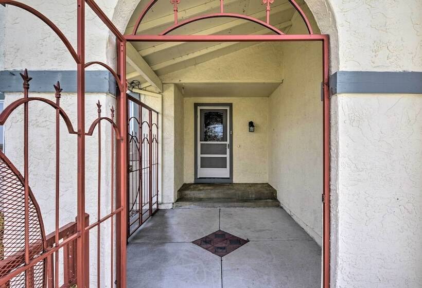 Vallejo Home W/spacious Deck, Hot Tub & Views