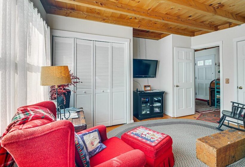 4 Mi To Sugarbush Resort: Waitsfield Retreat