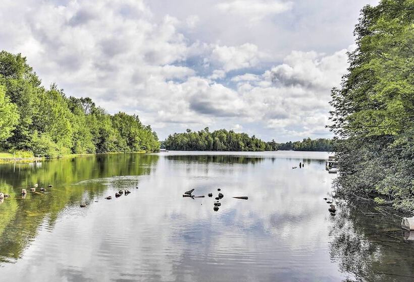 Waterfront Cottage W/ Dock On Papoose Lake!