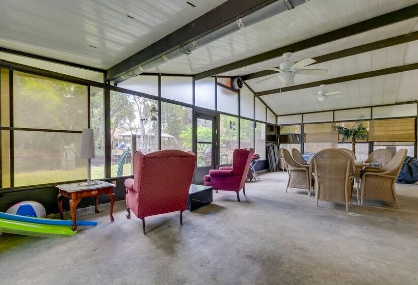 Waterfront Crystal River Hideaway W/ Canal Access!