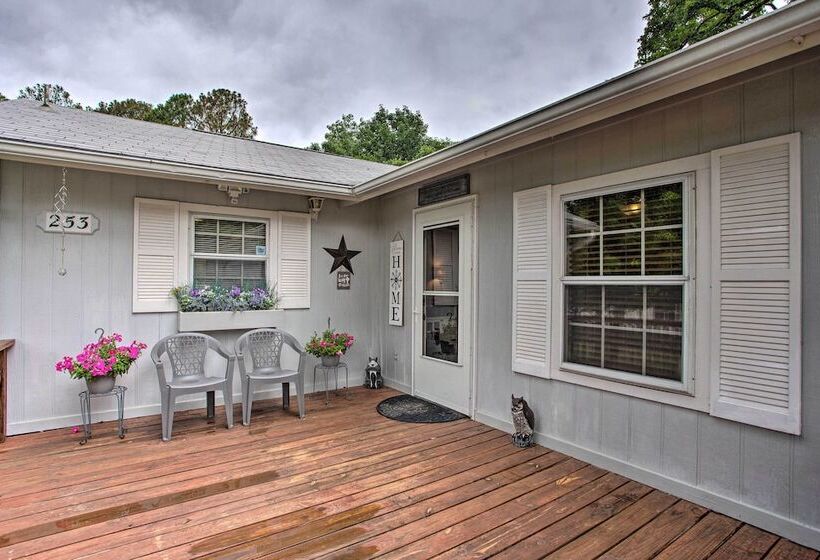 Cedar Creek Reservoir Home W/ Private Boat Launch!