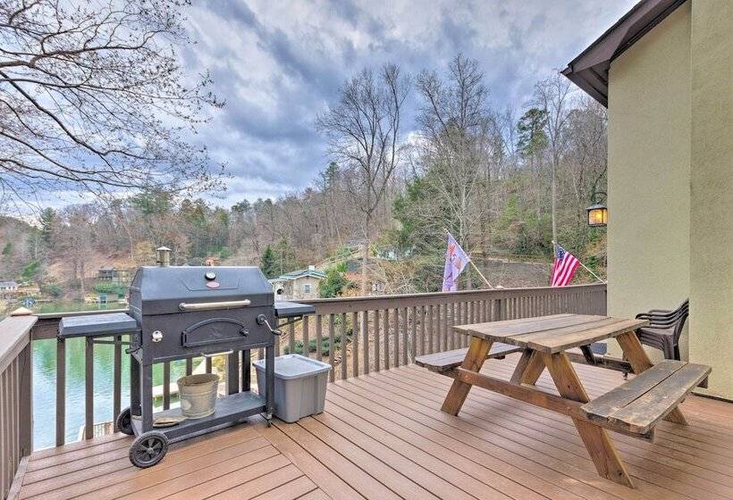 2 Story Deck: Waterfront Lake Lure Home!