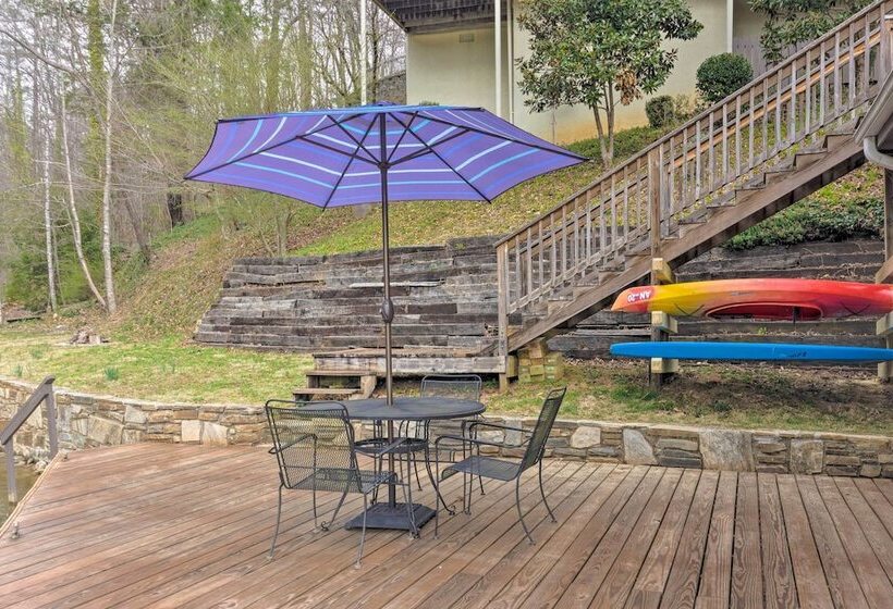 2 Story Deck: Waterfront Lake Lure Home!