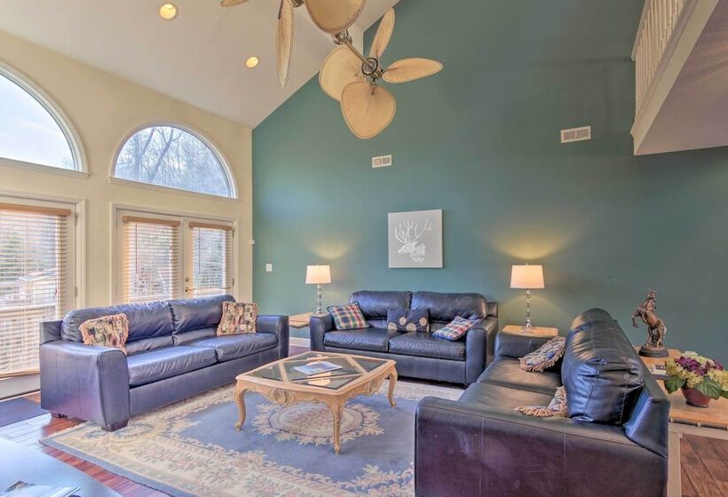 2 Story Deck: Waterfront Lake Lure Home!