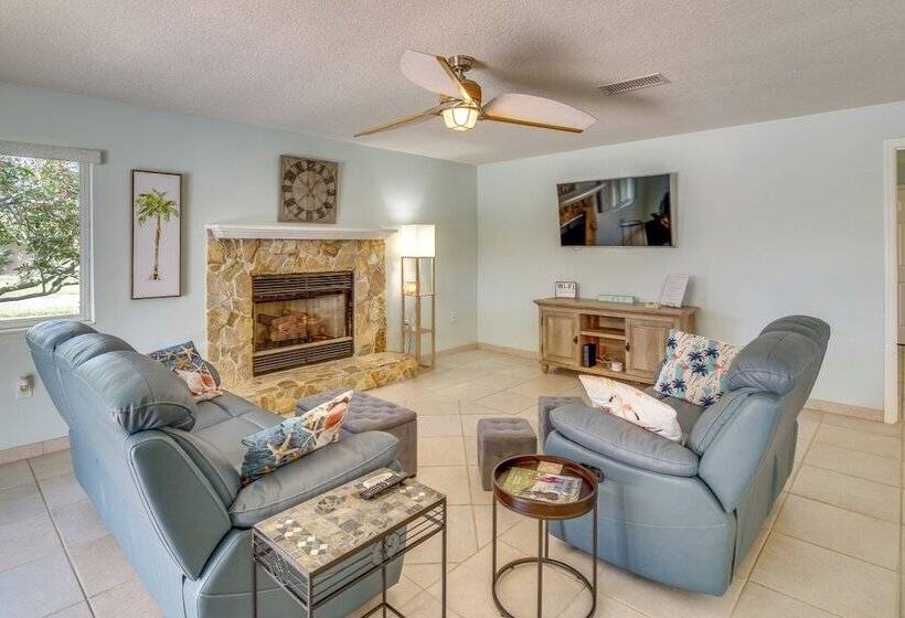 Waterfront Merritt Island Vacation Rental W/ Pool!