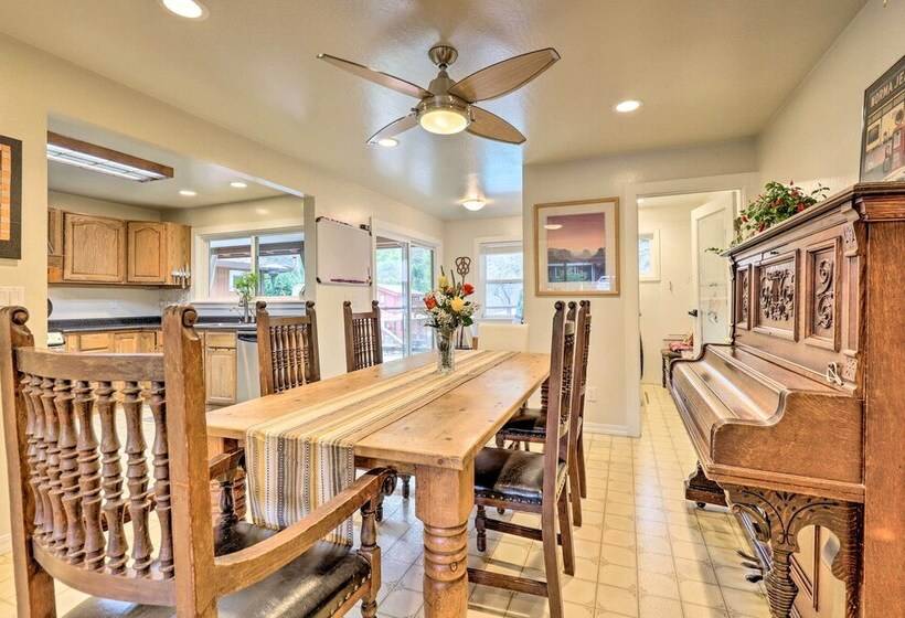 Wine Country Retreat At Private Creekside House!