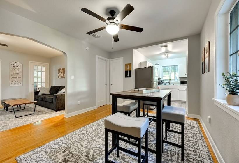 Winter Haven Abode Near Lakes & Attractions