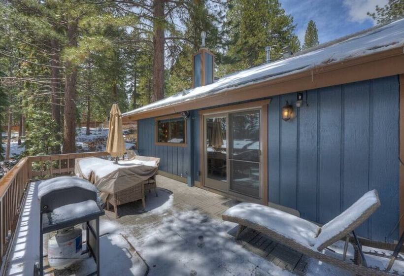 2br Cabin W Office And Outdoor Deck