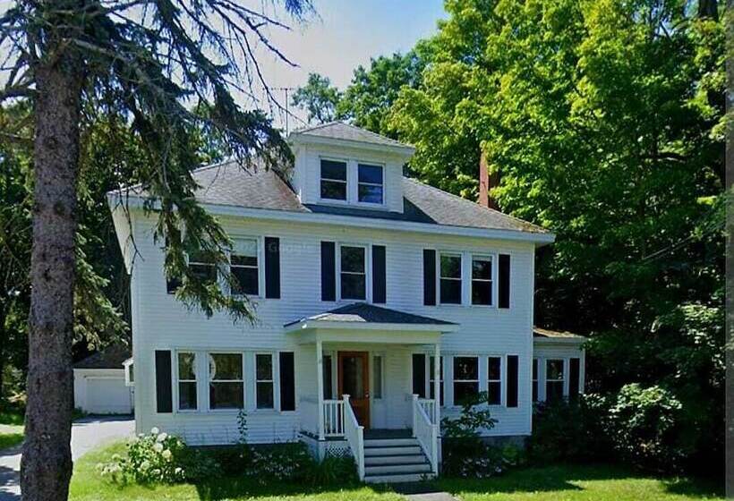And. N B&b