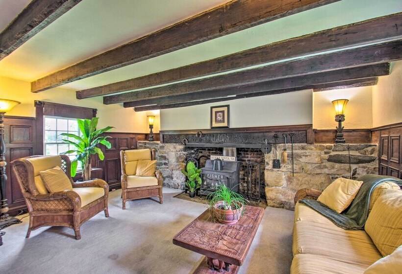 Balcony Downs Historic Home Near River Access