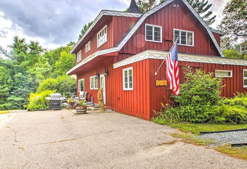 Beautiful Carriage House In Downtown Jackson!