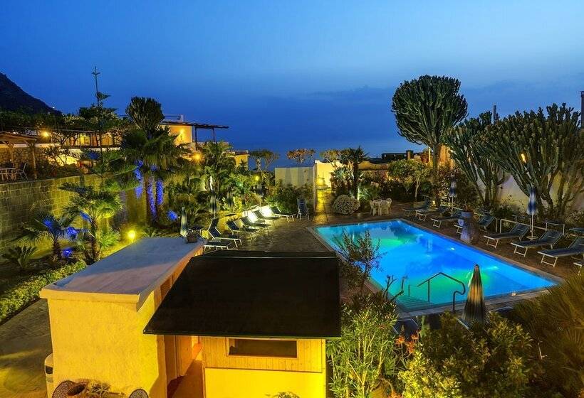 צימר Forio  Ischia With A Breathtaking View Of Citara For 6 In Communicating Rooms