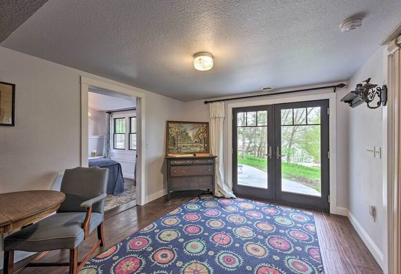 Big Cedar Lake House: Views, 100 Ft To Water!