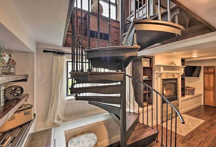 Big Cedar Lake House: Views, 100 Ft To Water!