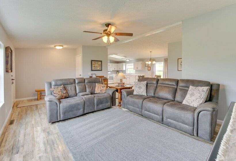 Black Hills Home ~ 6 Mi To Custer State Park!