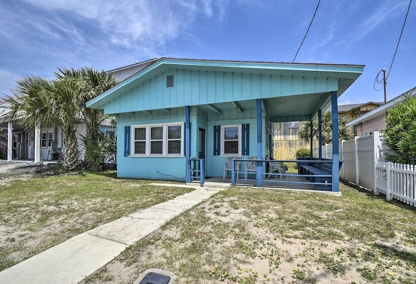 Steps To Ocean: Breezy Myrtle Beach Bungalow!