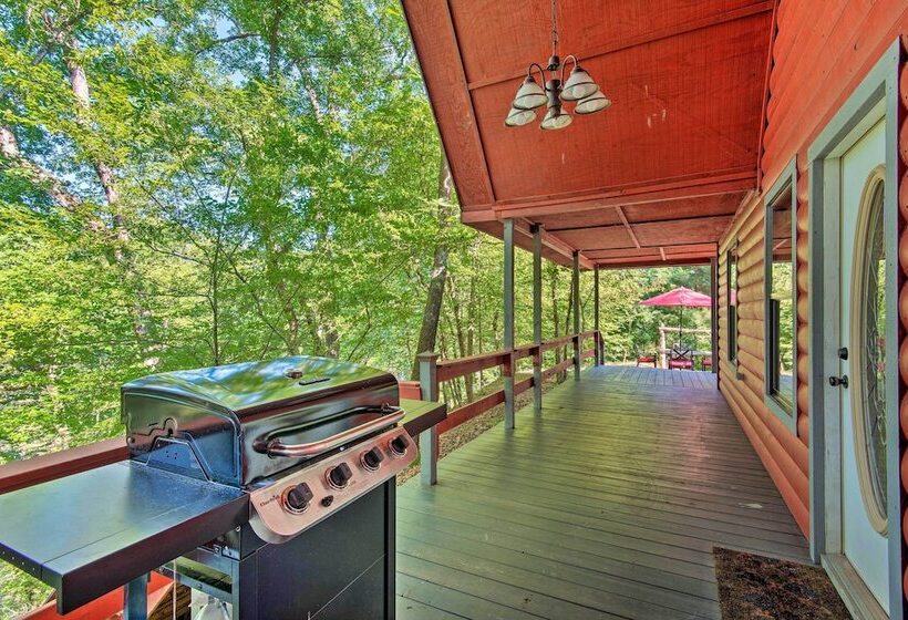 Quiet Mountain Fork River Cabin W/ Water View Deck