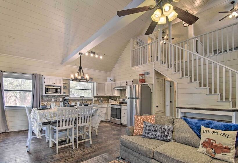 Broken Bow Cabin W/ Private Deck ~ 5 Mi To Lake!