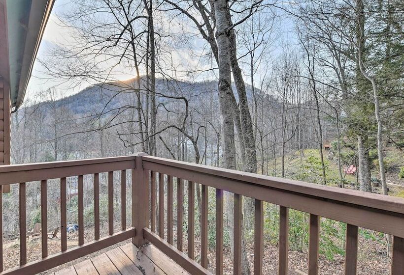 Cabin W/ Fire Pit: 5 Mi To Cataloochee Skiing
