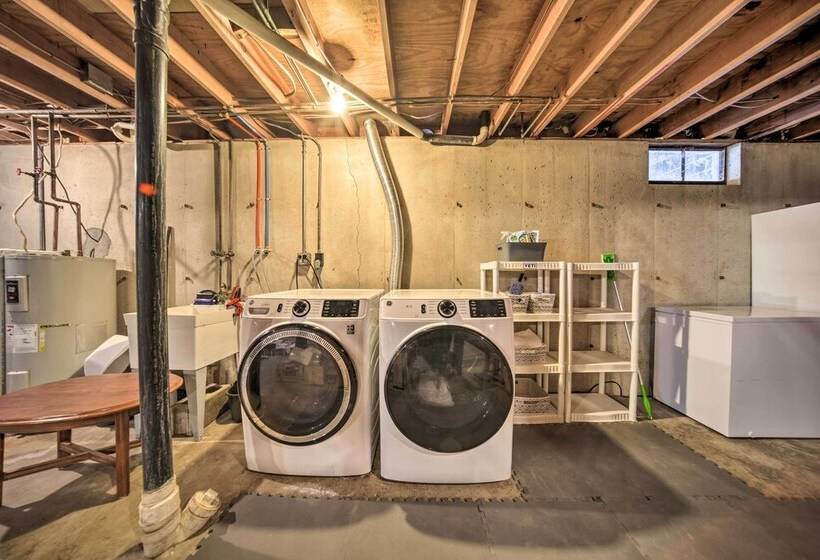 Cambridge Springs Cabin Near French Creek!