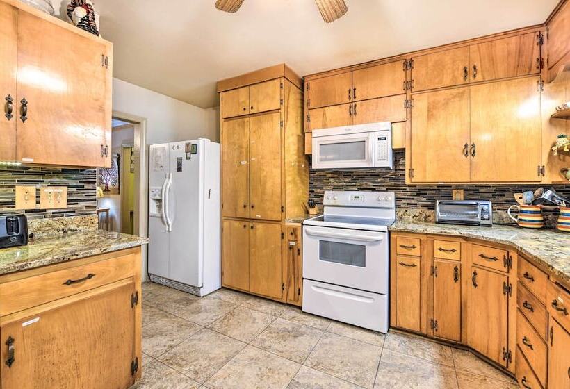 Campbell Retreat In Maggie Valley W/ Deck!