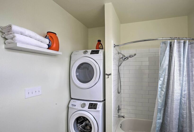 Canyon Lake Home W/ Game Room < 1 Mi To Boat Ramp!