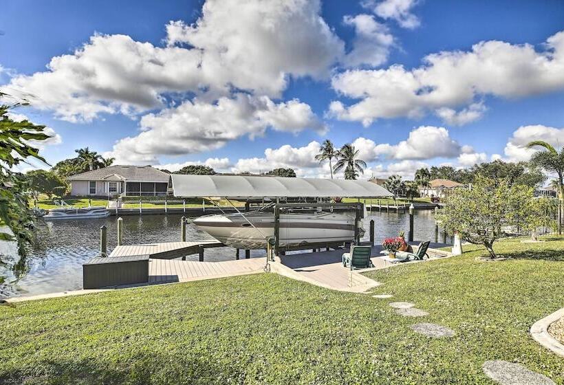 Dock Access & Pool: Cape Coral Retreat
