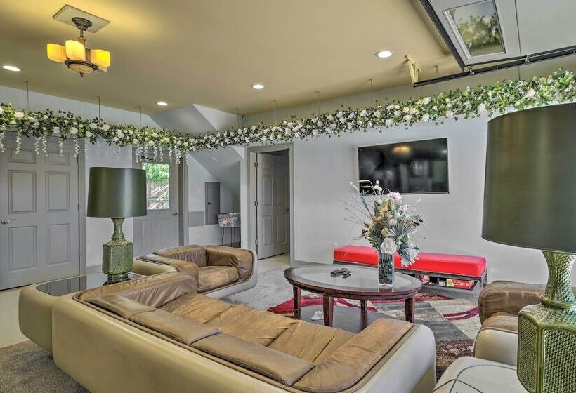 Chalet At Falling Water: Close To Bike Trails