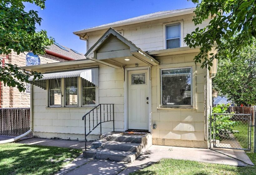 Charming Downtown Fruita Home: Hike & Explore