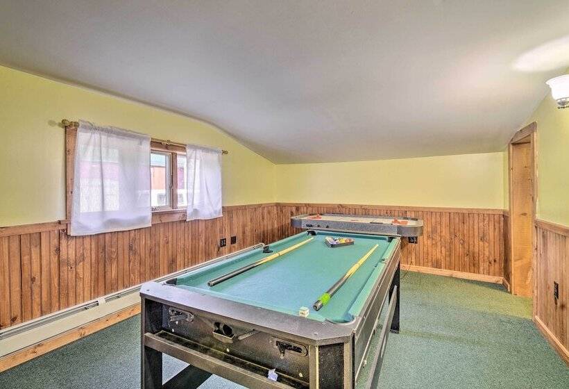 Charming Stanley Home W/ Yard, 7 Mi To Seneca Lake