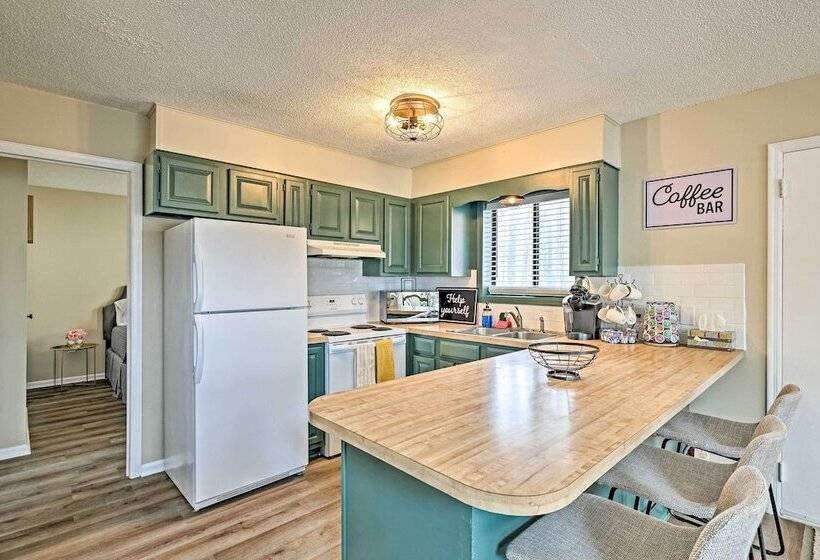 Golf, Ski + Fish: Cabin W/ Deck In Tobyhanna!