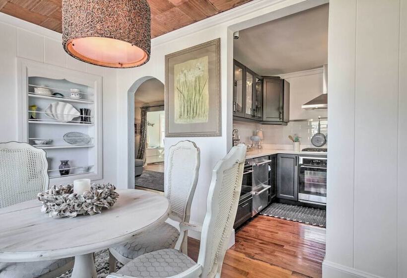 Chincoteague Island Cottage ~ 2 Mi To Beaches