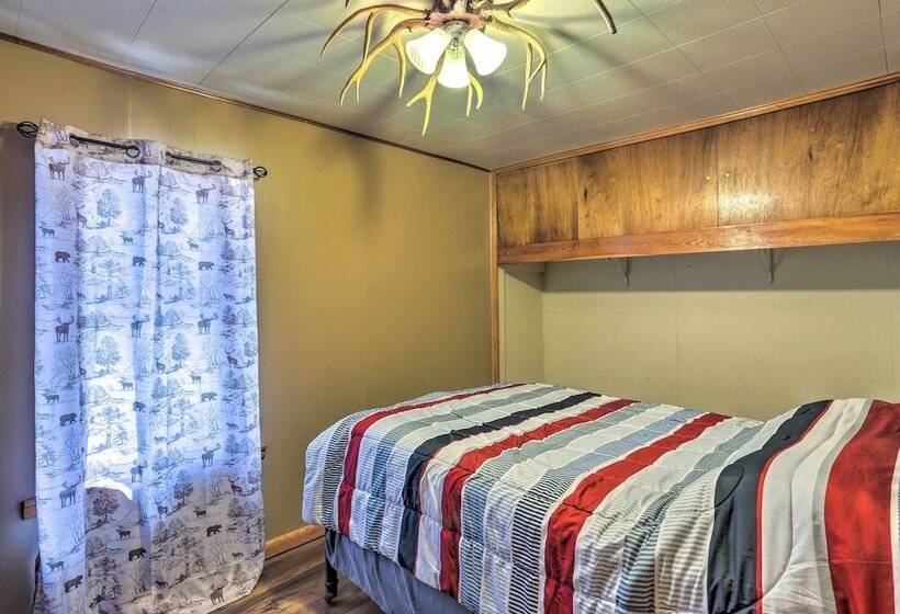 Classic Mountain Home, Half Mi To Main Street