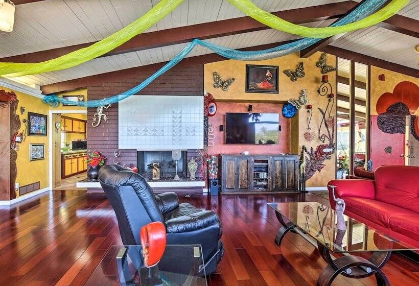 Colorful El Cajon Gem: Deck, Garden & Valley Views