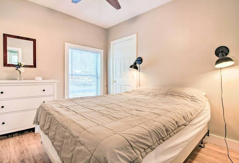 Comfy Ludlow Apartment ~ 3 Mi To Okemo Resort