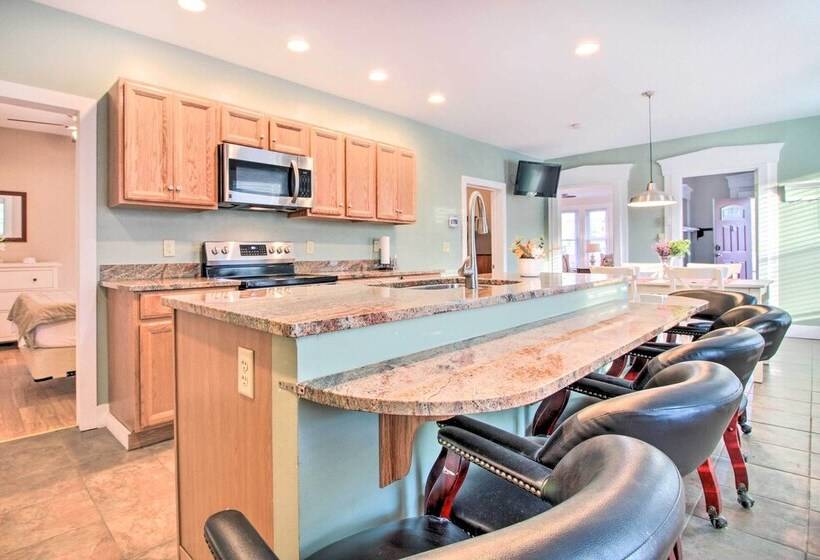 Comfy Ludlow Apartment ~ 3 Mi To Okemo Resort