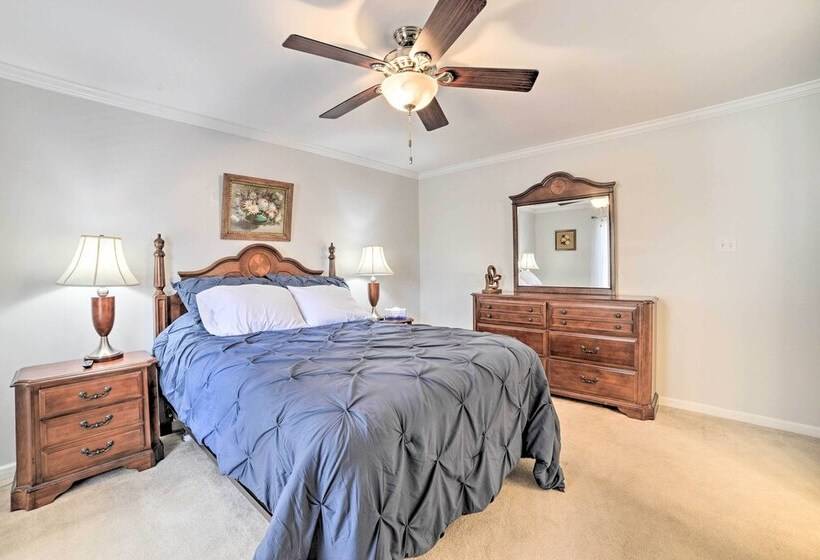 Country Chic Home W/ Fire Pit, Steps To Lake!